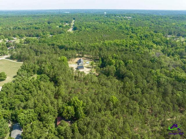 3270 Hamlin Road, Lizella, GA 31052