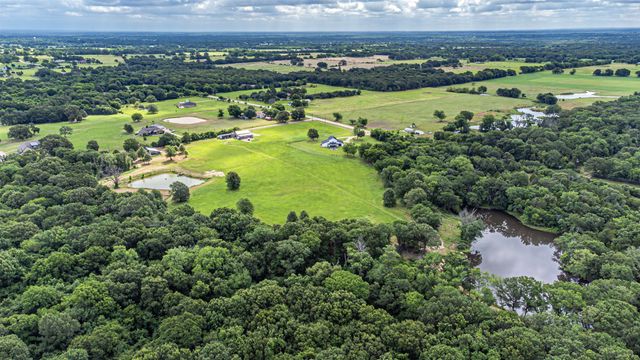 4671 FM 1504, Wills Point, TX 75169