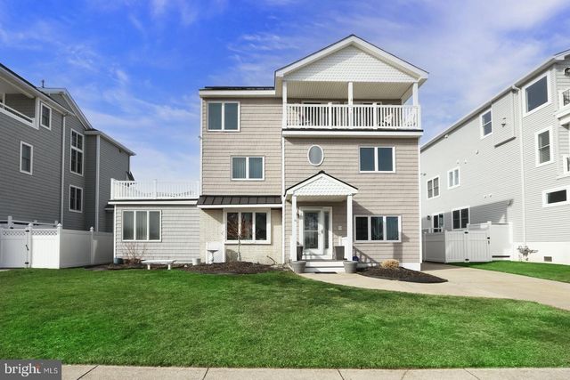 5213 OCEAN DR S, Brigantine, NJ 08203