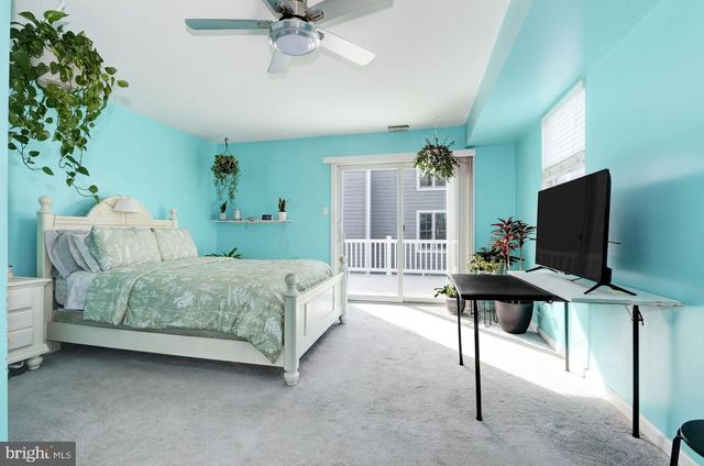 5213 OCEAN DR S, Brigantine, NJ 08203