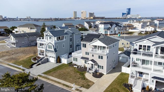 5213 OCEAN DR S, Brigantine, NJ 08203