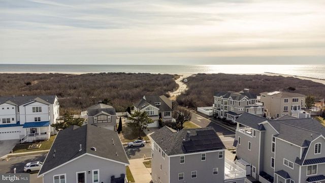 5213 OCEAN DR S, Brigantine, NJ 08203