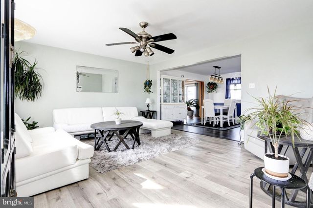 5213 OCEAN DR S, Brigantine, NJ 08203