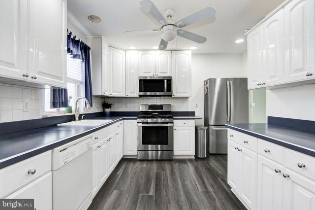 5213 OCEAN DR S, Brigantine, NJ 08203