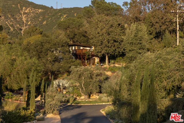 3091 Hidden Valley Lane, Montecito, CA 93108