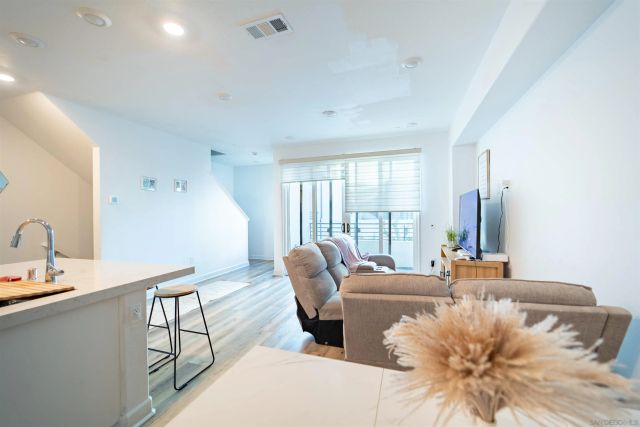 2373 Acara, San Diego, CA 92154