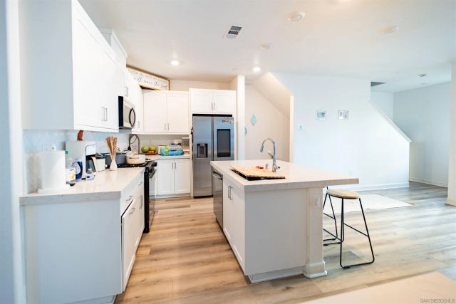 2373 Acara, San Diego, CA 92154