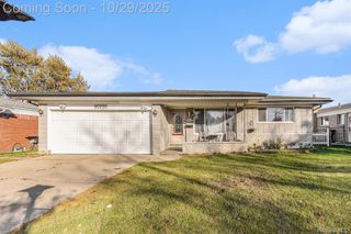 35220 Eden Park Drive, Sterling Heights, MI 48312