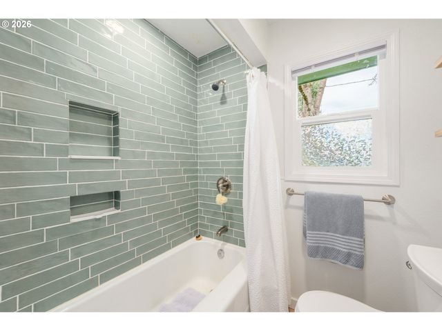 1280 BAILEY Ave, Eugene, OR 97402