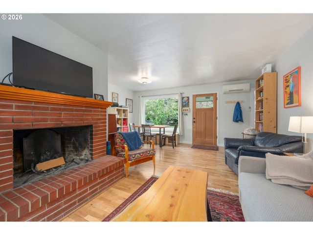 1280 BAILEY Ave, Eugene, OR 97402