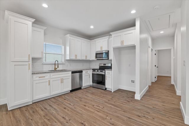 410 Church Street, Whitesboro, TX 76273