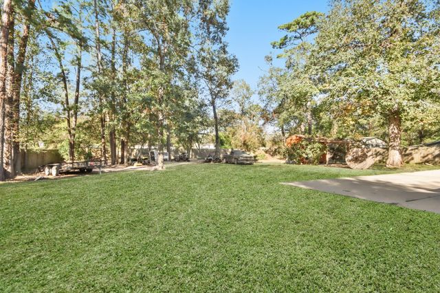 17317 E Greenleaf Lane, Conroe, TX 77306