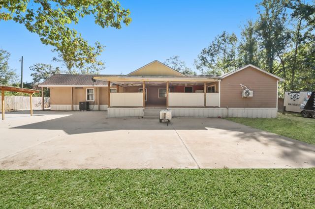 17317 E Greenleaf Lane, Conroe, TX 77306