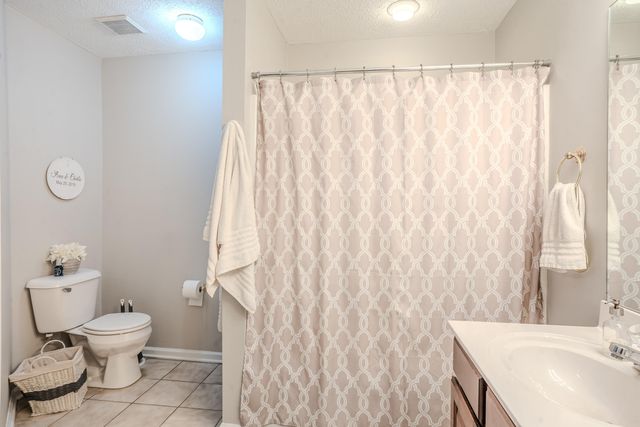 2848 Gateway Park Lane, Lexington, KY 40511