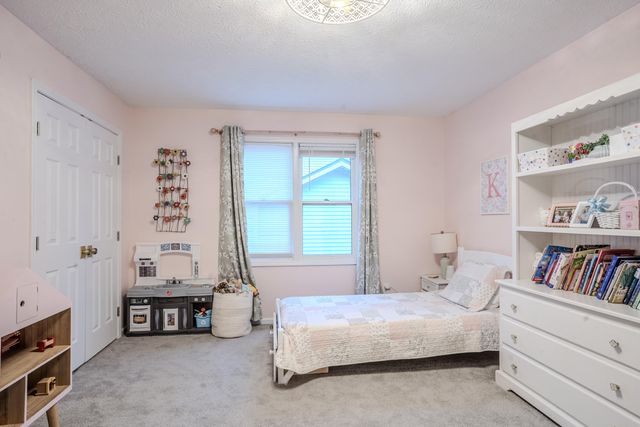 2848 Gateway Park Lane, Lexington, KY 40511