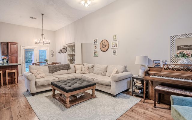 2848 Gateway Park Lane, Lexington, KY 40511