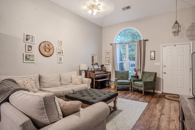 2848 Gateway Park Lane, Lexington, KY 40511