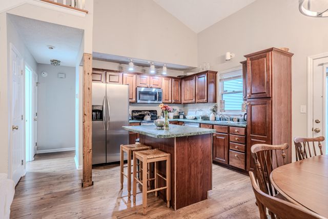 2848 Gateway Park Lane, Lexington, KY 40511