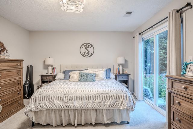 2848 Gateway Park Lane, Lexington, KY 40511