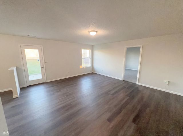 6654 Hazelhatch Drive, Indianapolis, IN 46268