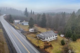 6040 W Cloquallum Road, Shelton, WA 98584