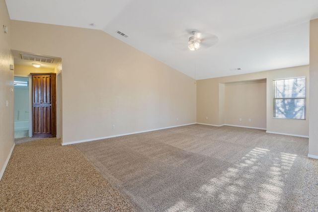 2505 W Delta Court, Visalia, CA 93291