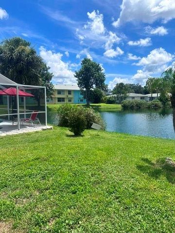2450 TERRY LN, Sarasota, FL 34231