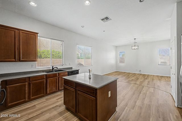 2395 S WHETSTONE Place, Chandler, AZ 85286