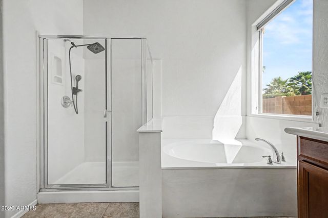 2395 S WHETSTONE Place, Chandler, AZ 85286