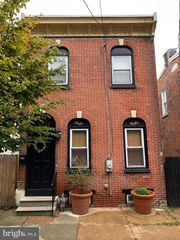 834 N MONROE ST, Wilmington, DE 19801