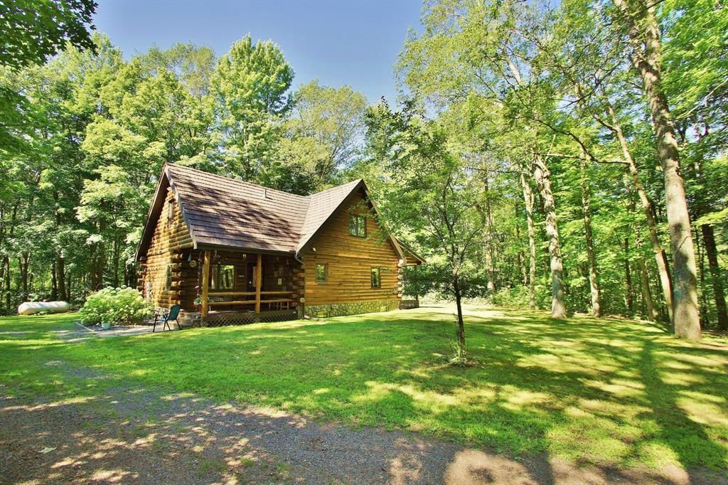8654 Ochu Road, Hayward, WI 54843