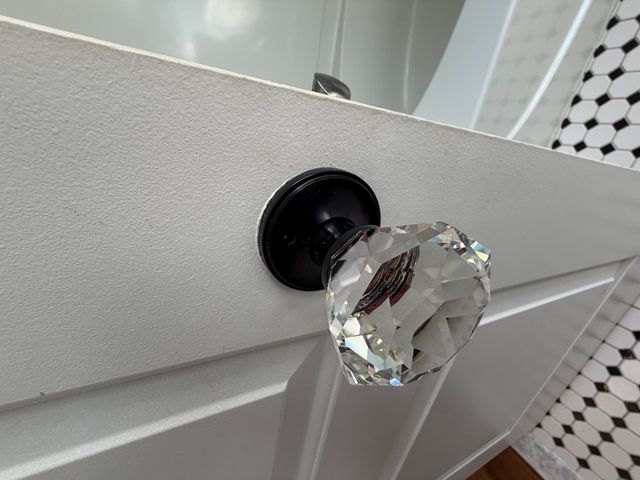 683 Bowers Street, Clawson, MI 48017