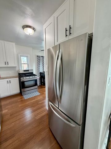 683 Bowers Street, Clawson, MI 48017