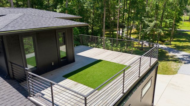 1084 Garton Road, Burns, TN 37029