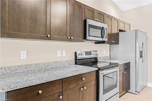 3509 SW Santa Barbara PL, Cape Coral, FL 33914