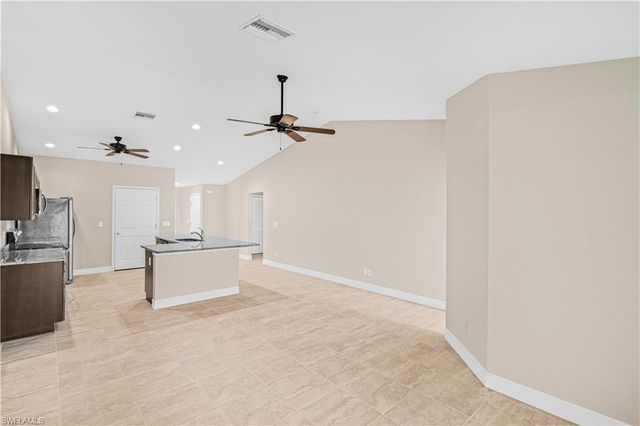 3509 SW Santa Barbara PL, Cape Coral, FL 33914