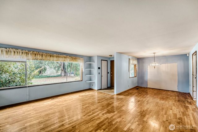 31222 22nd Avenue SW, Federal Way, WA 98023