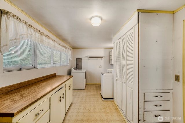 31222 22nd Avenue SW, Federal Way, WA 98023