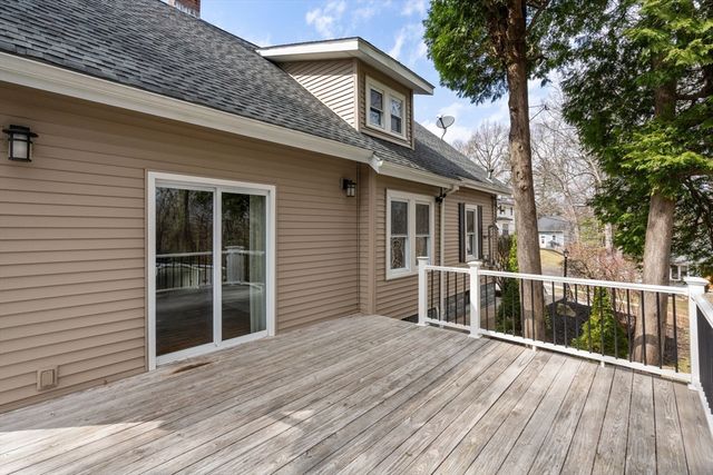 11 Balder Rd, Worcester, MA 01605