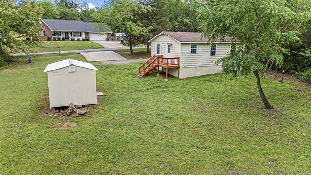 805 Ray Road, Clarksville, AR 72830
