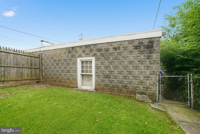 1314 PINE ST, Norristown, PA 19401