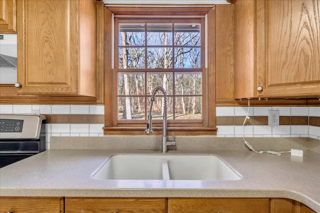 104 Foxland Dr, Smyrna, TN 37167