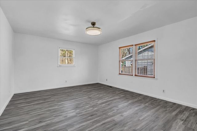 104 Foxland Dr, Smyrna, TN 37167