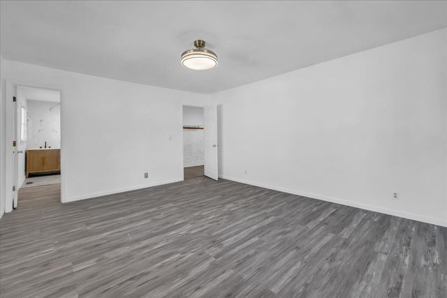 104 Foxland Dr, Smyrna, TN 37167