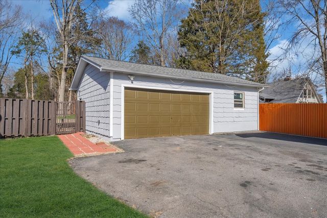 104 Foxland Dr, Smyrna, TN 37167