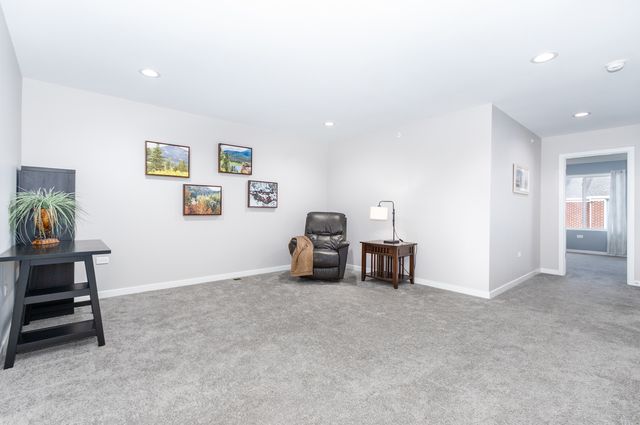 1035 Gillespie Lane, Yorkville, IL 60560
