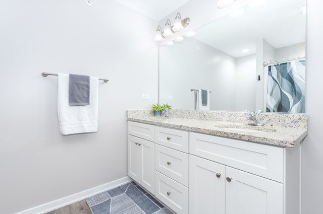 1035 Gillespie Lane, Yorkville, IL 60560