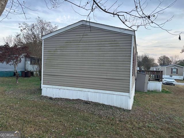 145 Town Lane, Fayetteville, GA 30214