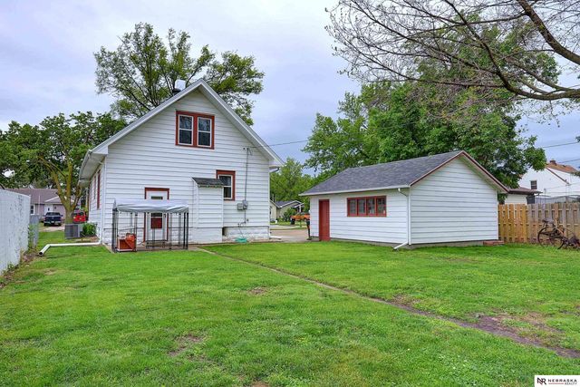 1238 E Military Avenue, Fremont, NE 68025