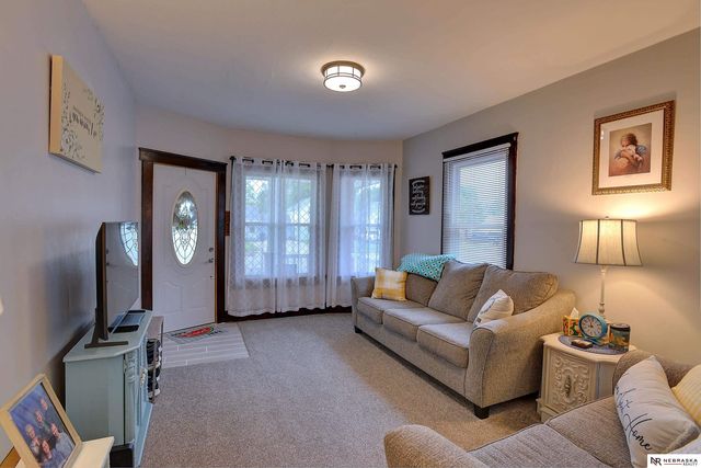 1238 E Military Avenue, Fremont, NE 68025
